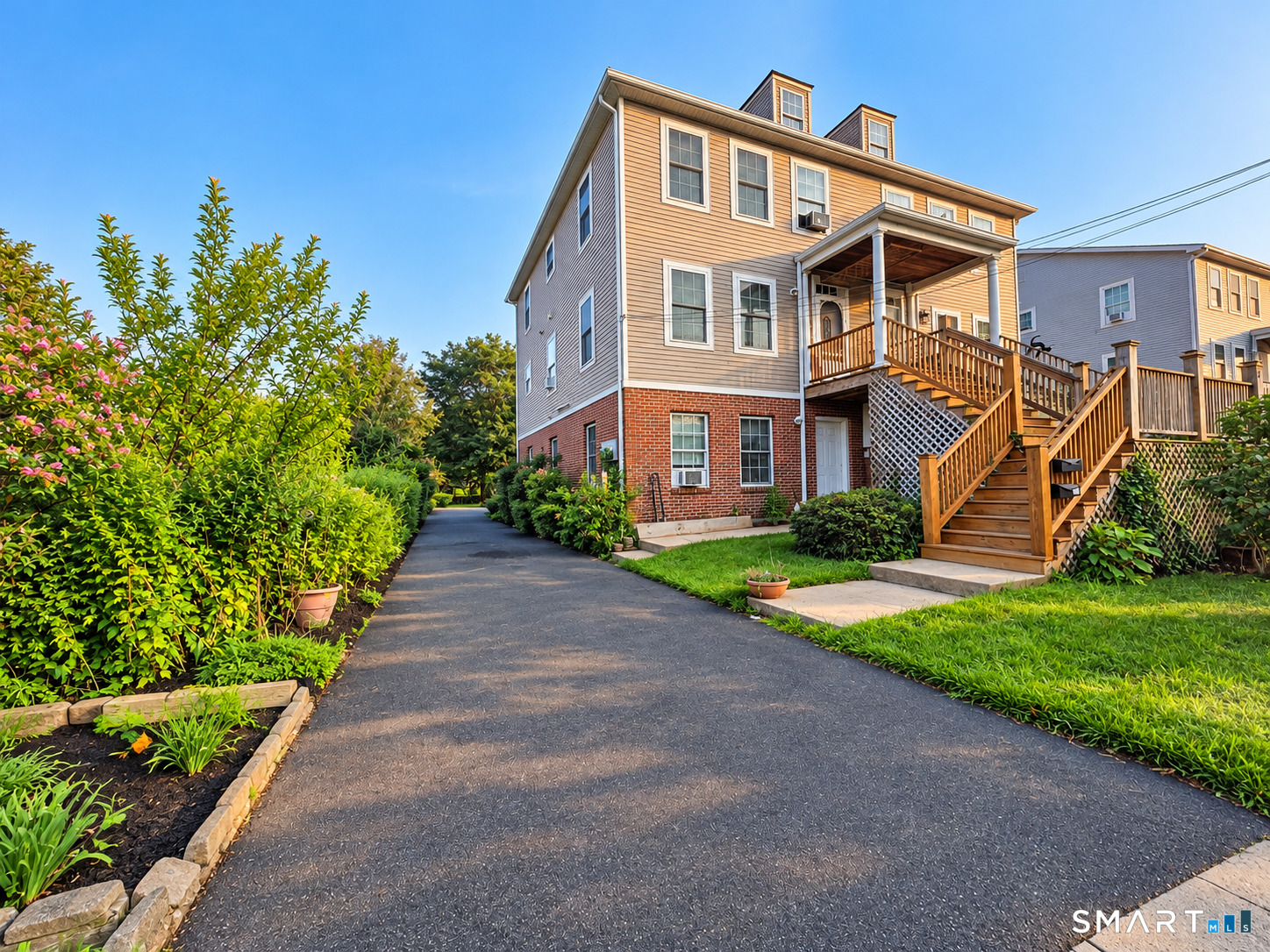 2 Lombard Street New Haven CT 06513
