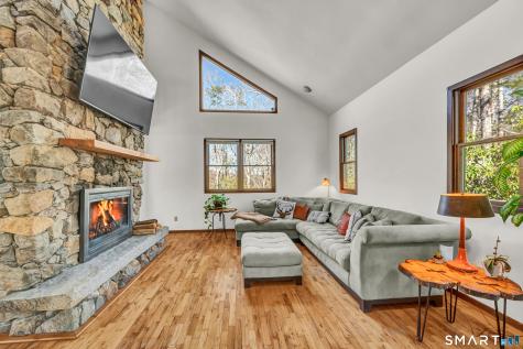 11 Spruce Mountain Trail Danbury CT 06810