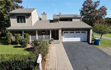 146 Crest Street Waterbury CT 06708