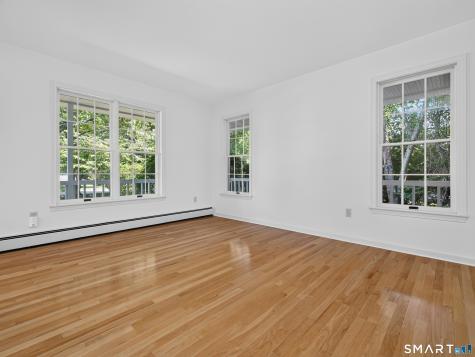9 Spinnaker Road Waterford CT 06385