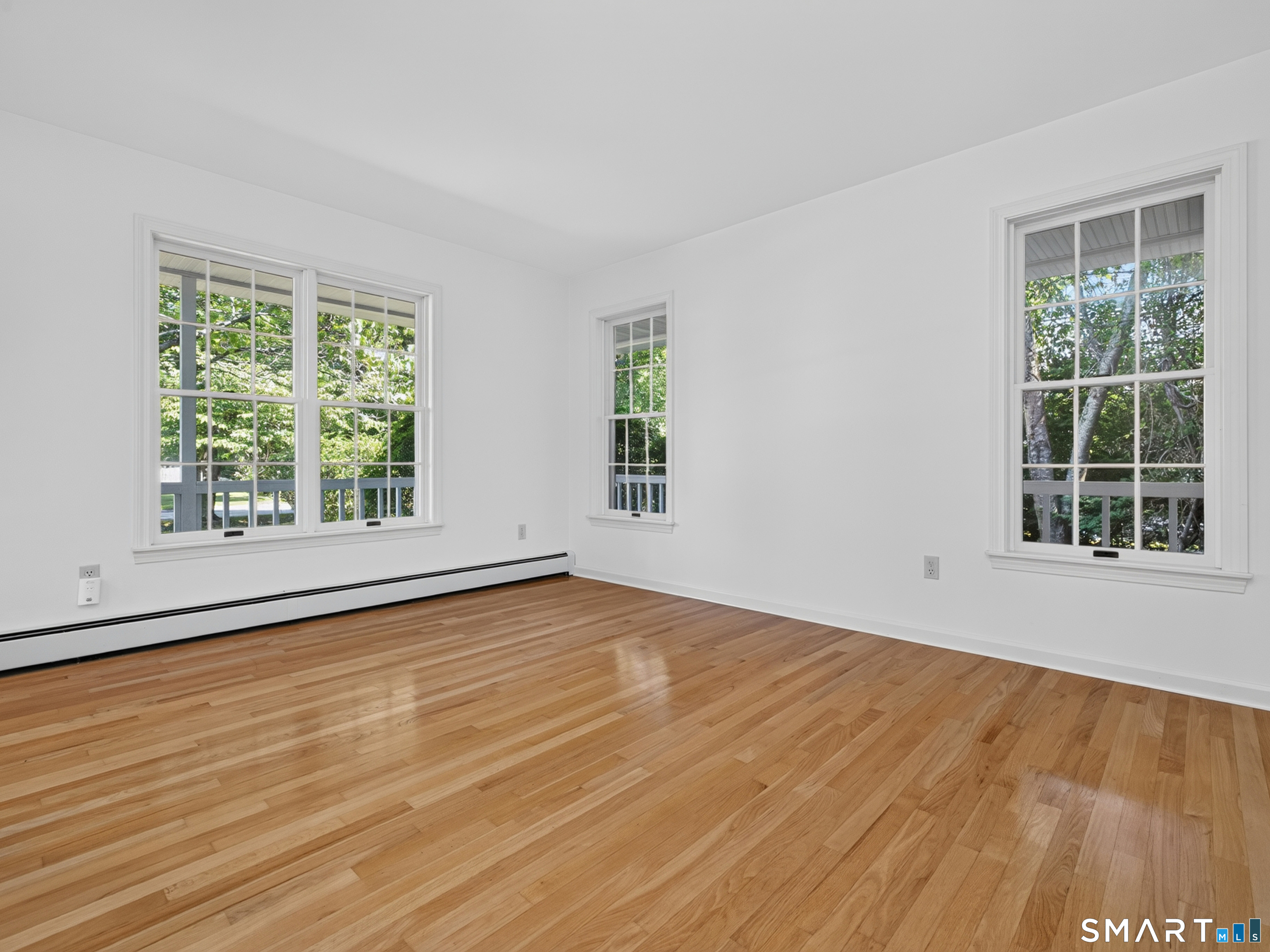9 Spinnaker Road Waterford CT 06385
