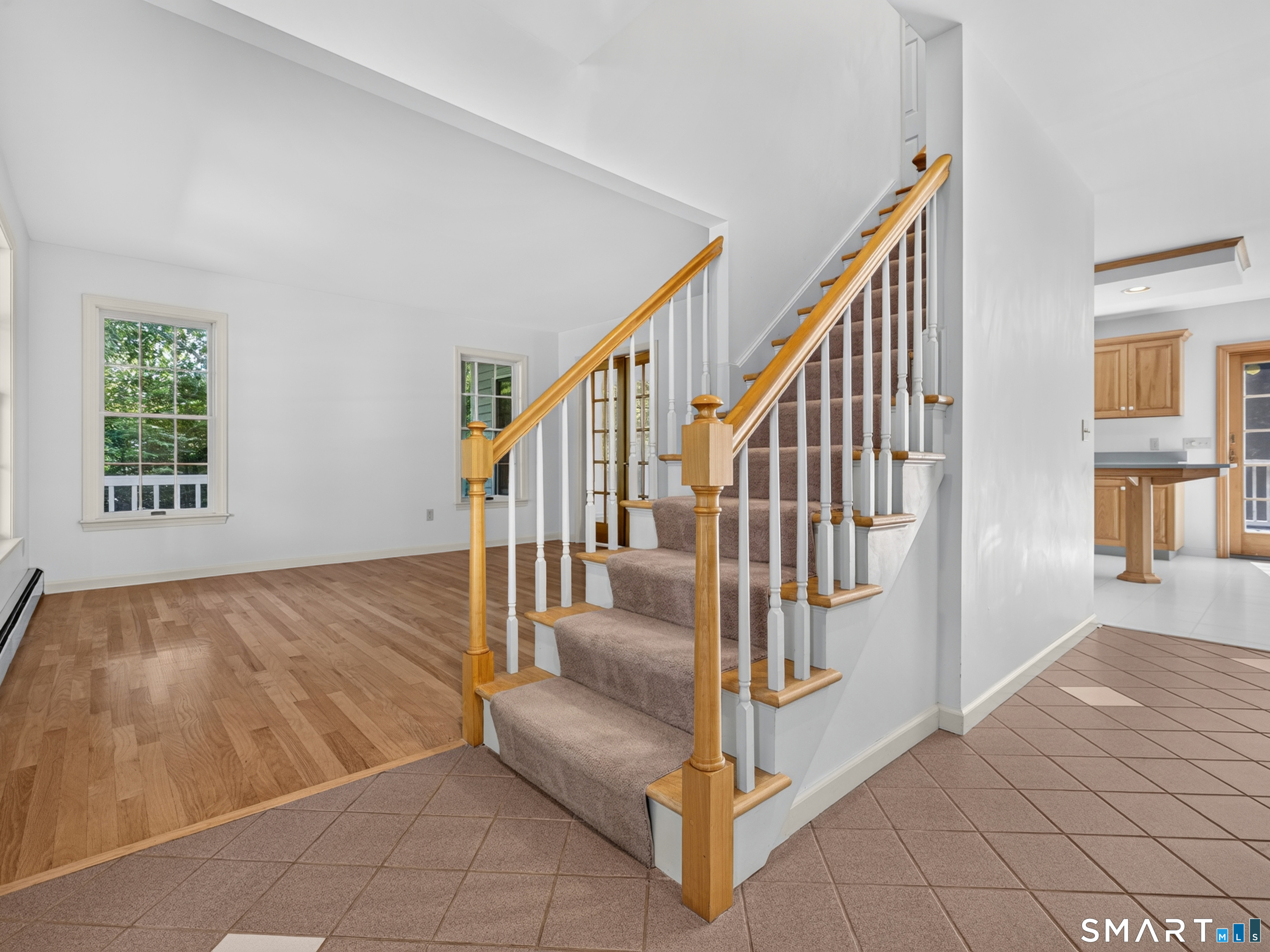 9 Spinnaker Road Waterford CT 06385