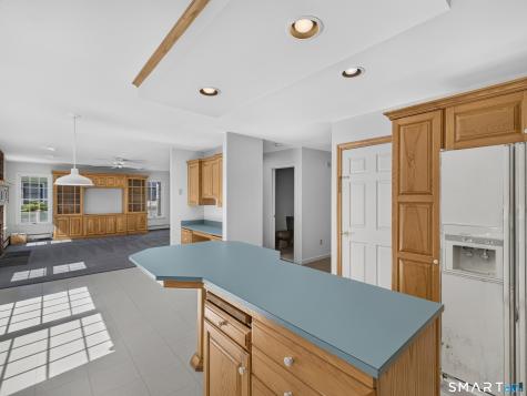 9 Spinnaker Road Waterford CT 06385