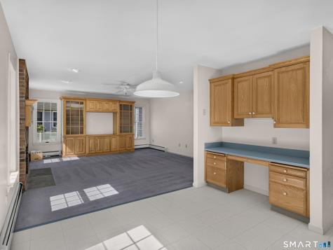 9 Spinnaker Road Waterford CT 06385