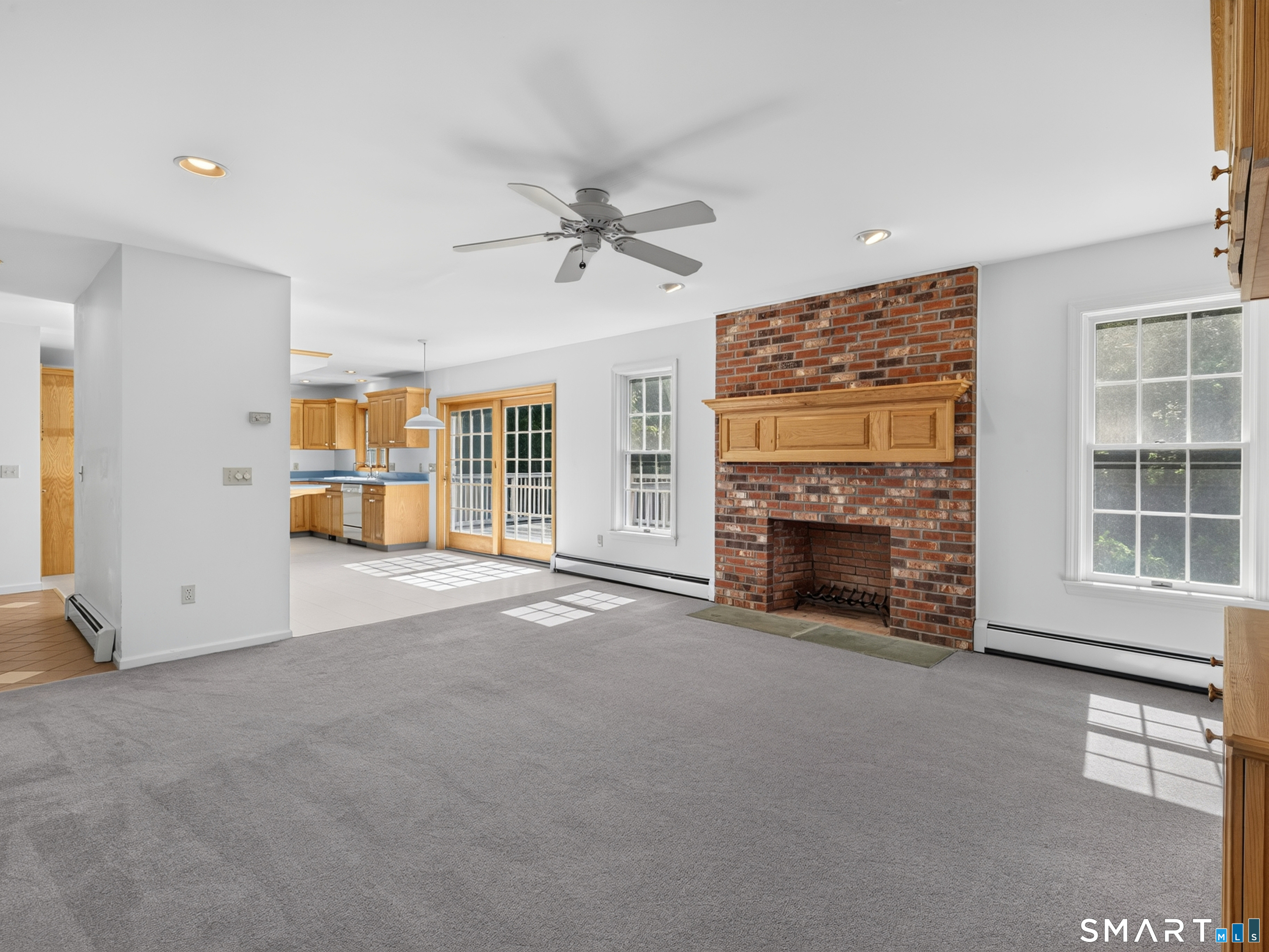 9 Spinnaker Road Waterford CT 06385