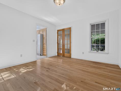 9 Spinnaker Road Waterford CT 06385