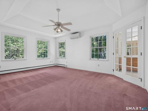 9 Spinnaker Road Waterford CT 06385