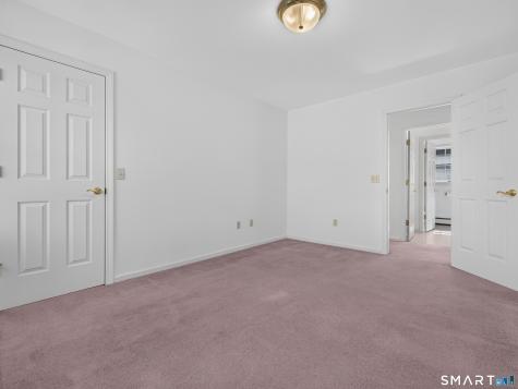 9 Spinnaker Road Waterford CT 06385