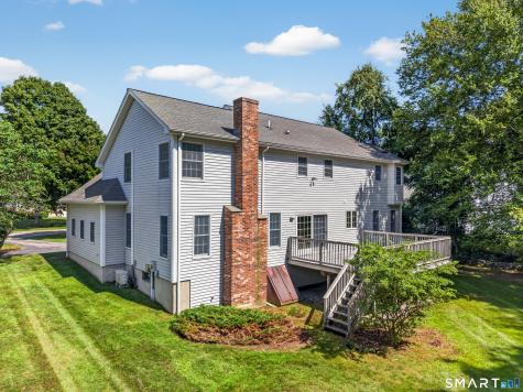 9 Spinnaker Road Waterford CT 06385