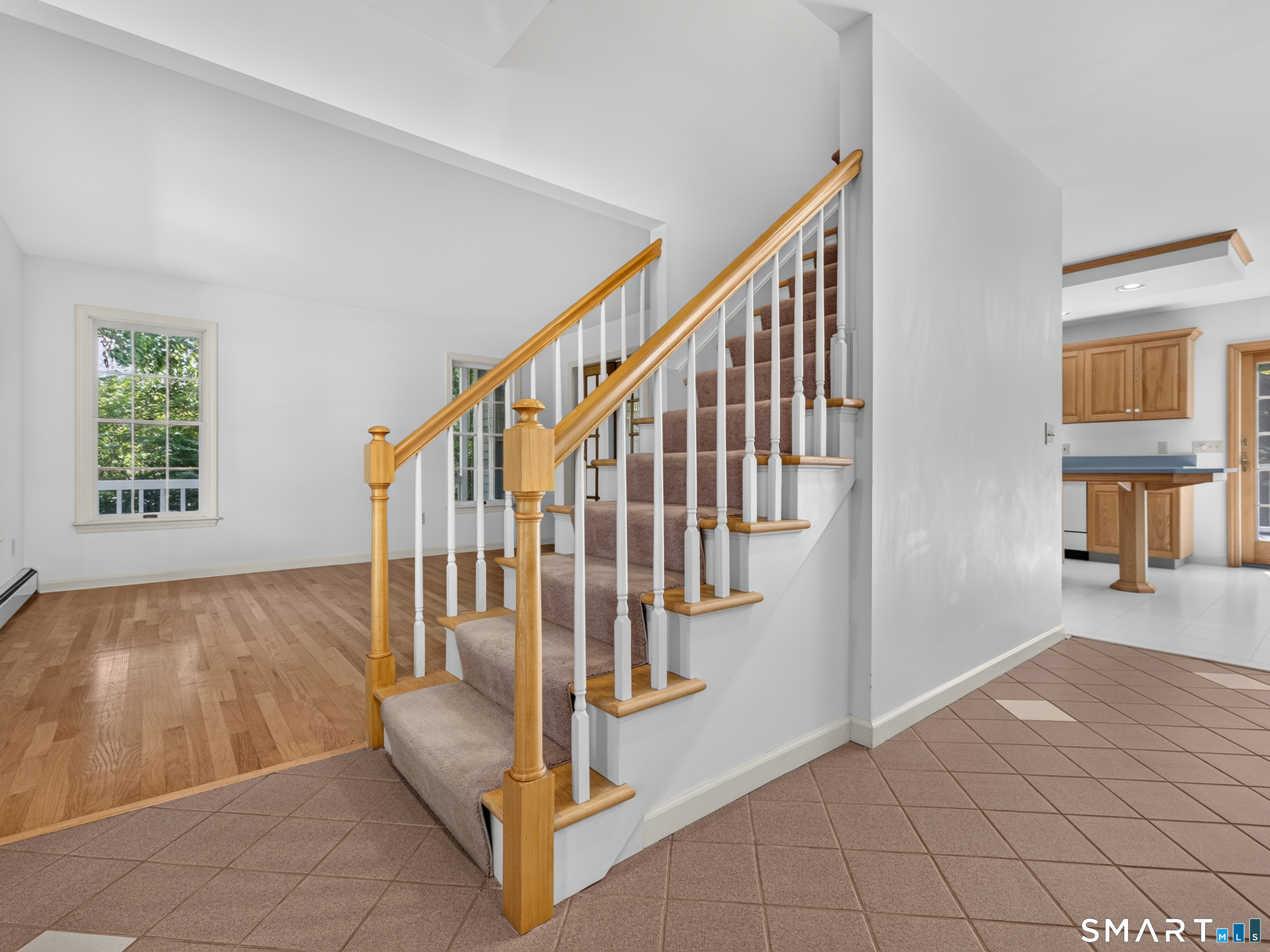 9 Spinnaker Road Waterford CT 06385