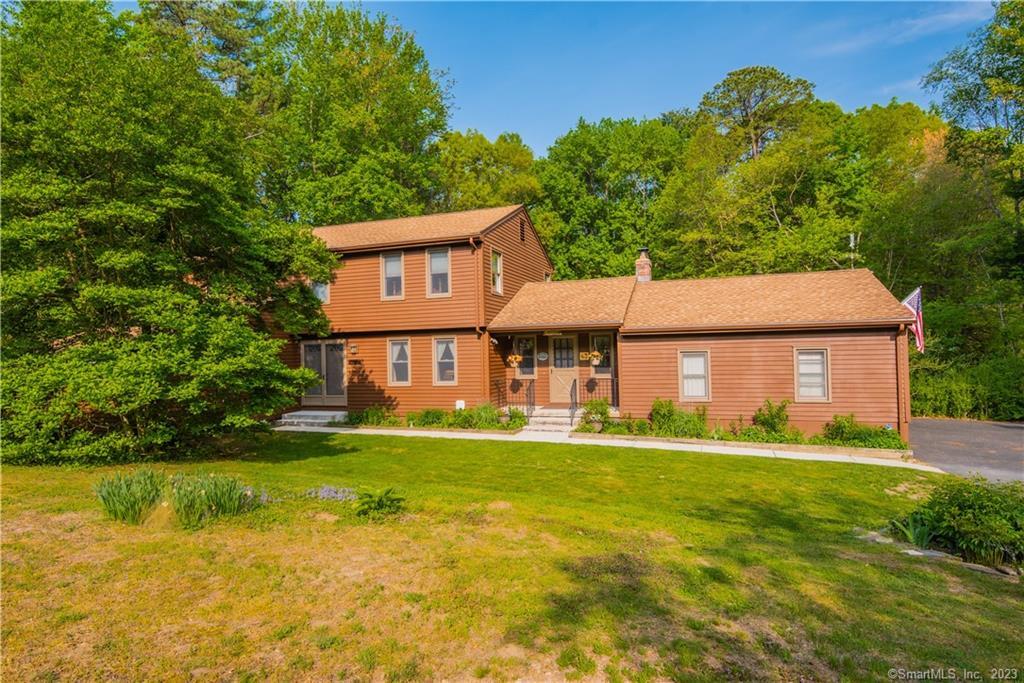 7 Blueberry Lane Burlington CT 06013