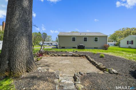 27 Highland Road Windsor Locks CT 06096