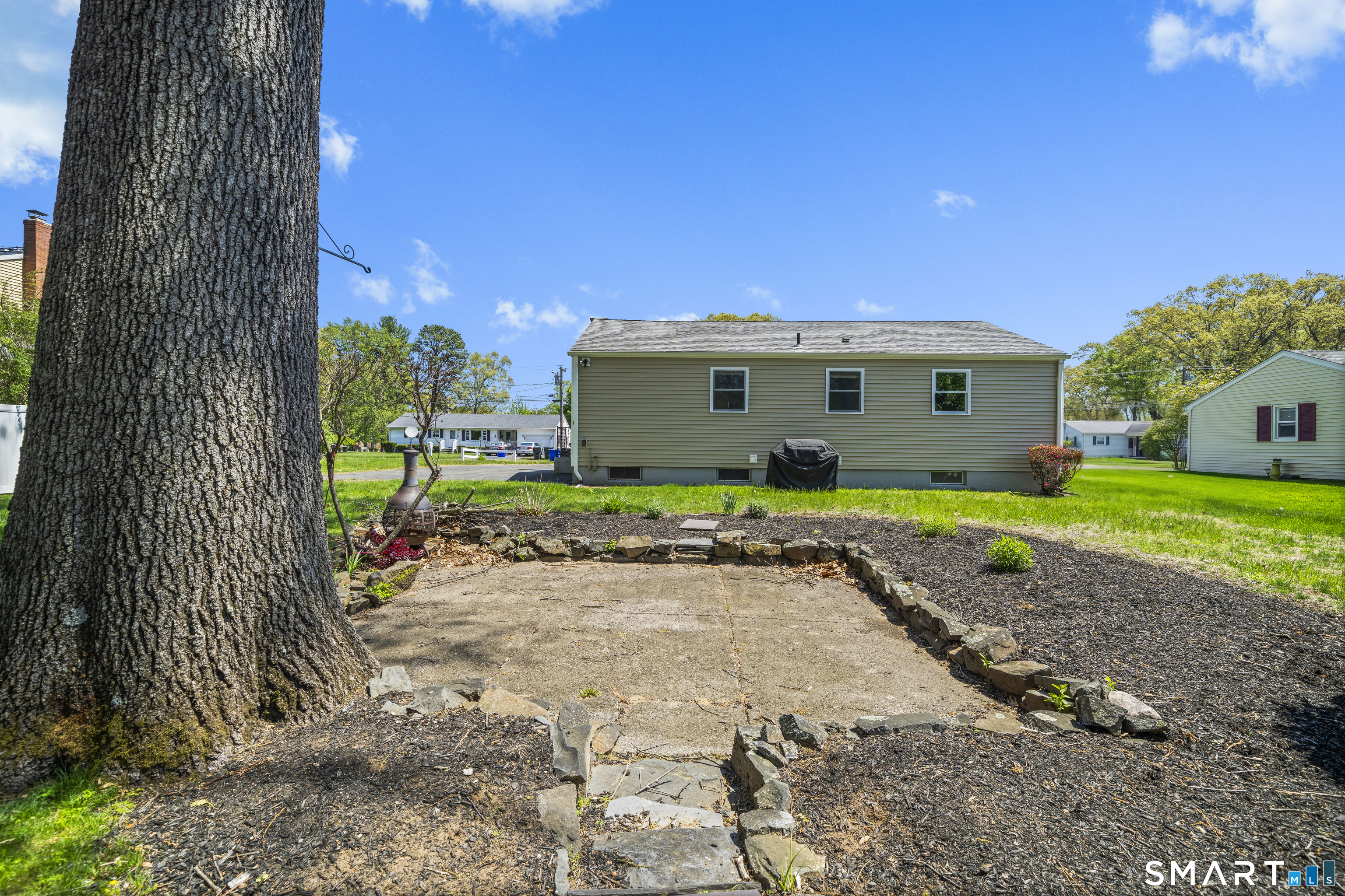 27 Highland Road Windsor Locks CT 06096