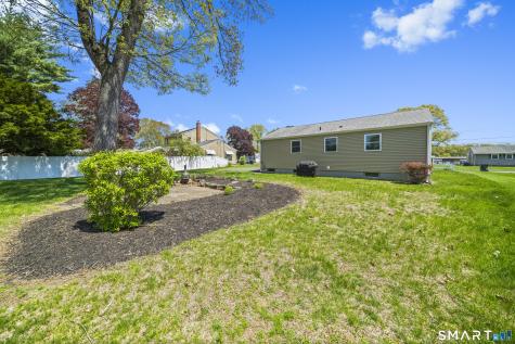 27 Highland Road Windsor Locks CT 06096