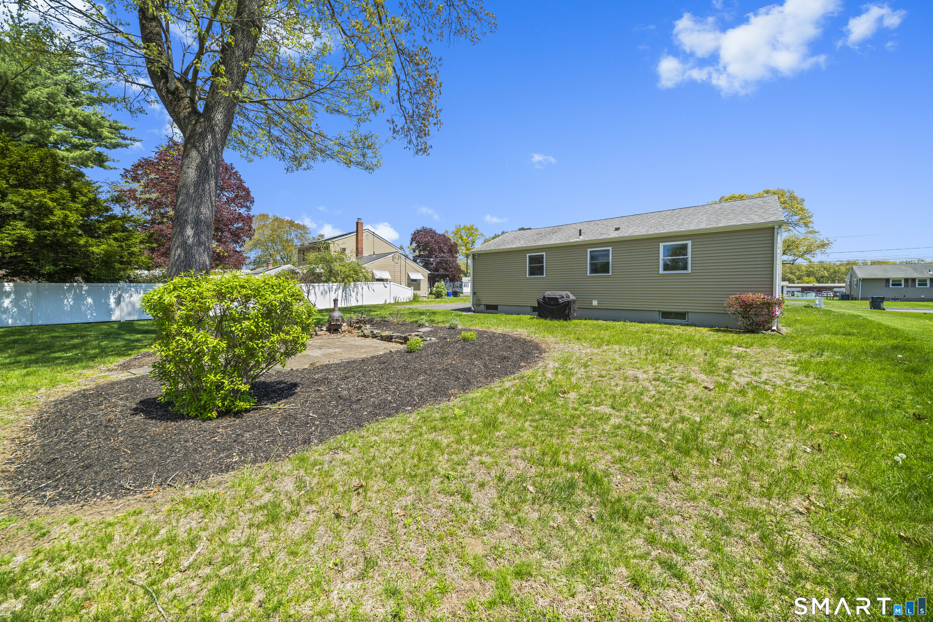 27 Highland Road Windsor Locks CT 06096