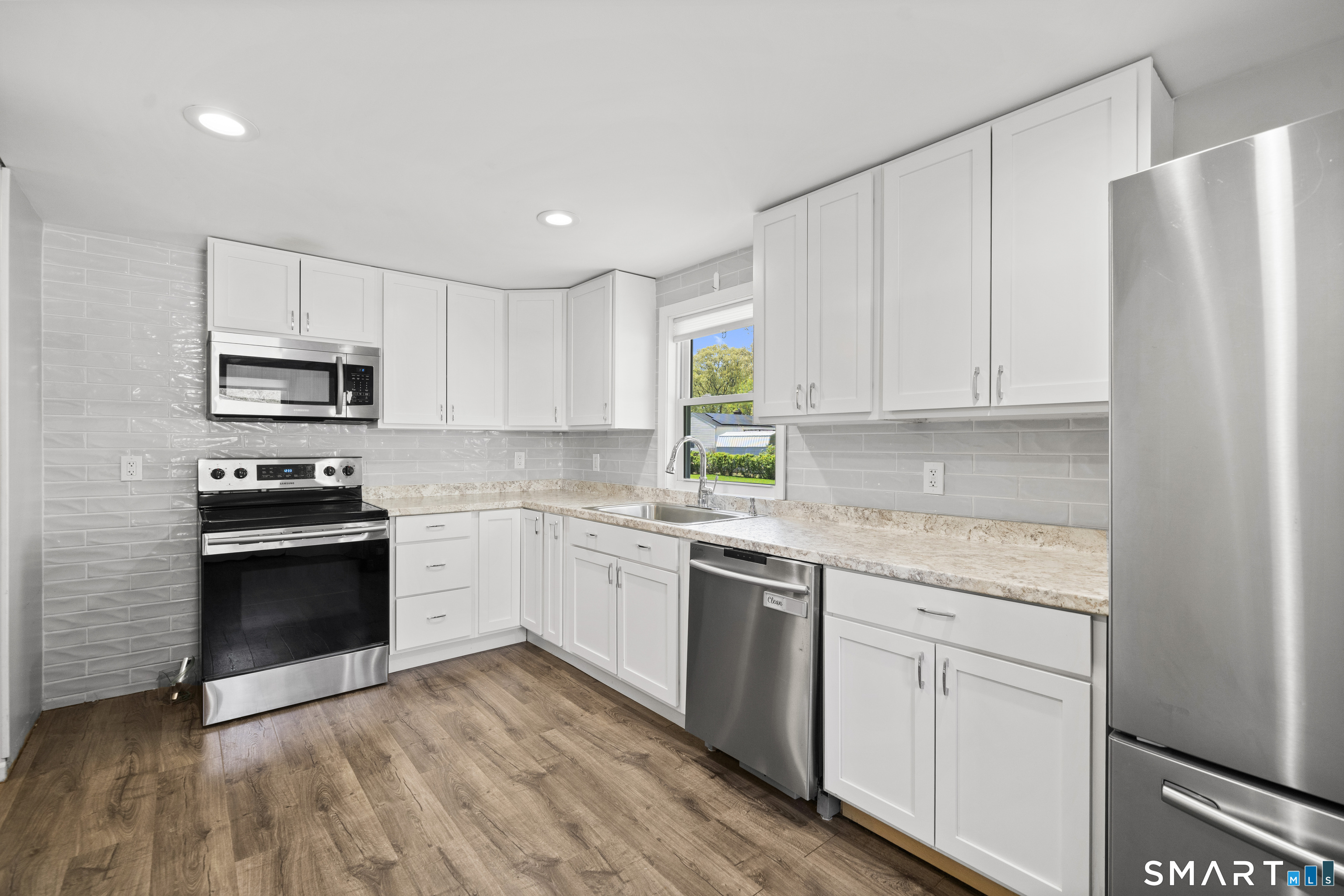 27 Highland Road Windsor Locks CT 06096
