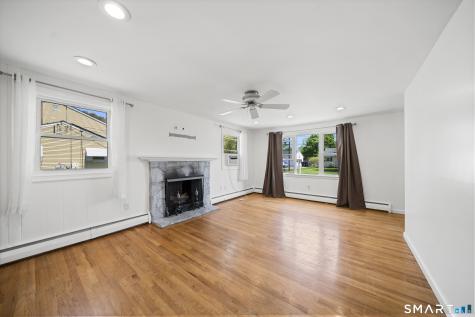 27 Highland Road Windsor Locks CT 06096