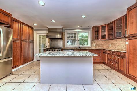 35 Wilkins Street Hamden CT 06517