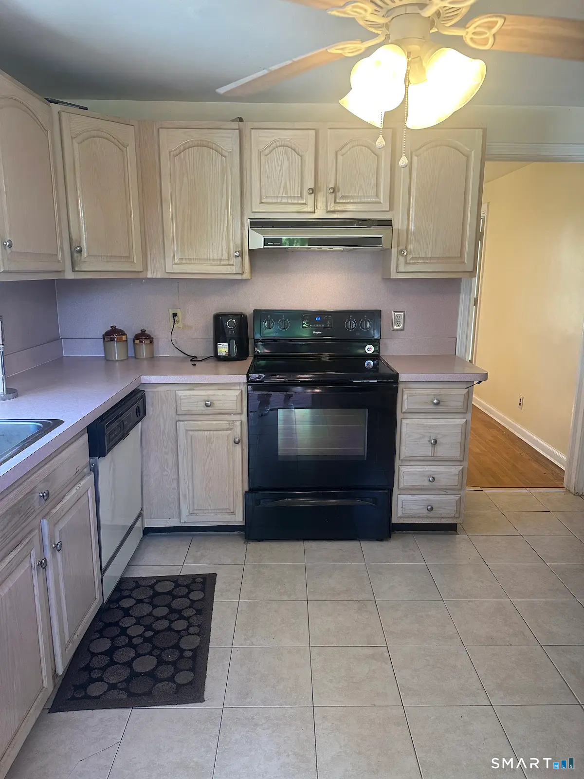 110 Matianuck Avenue Windsor CT 06095