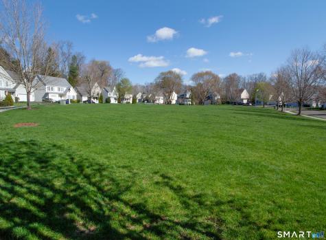 15 Rockledge Lane Canton CT 06019
