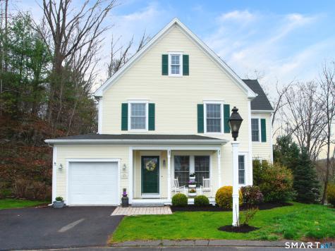 15 Rockledge Lane Canton CT 06019