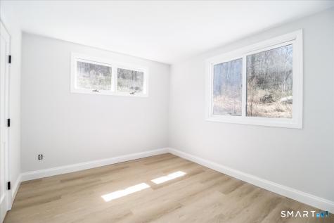 165 Mamanasco Road Ridgefield CT 06877