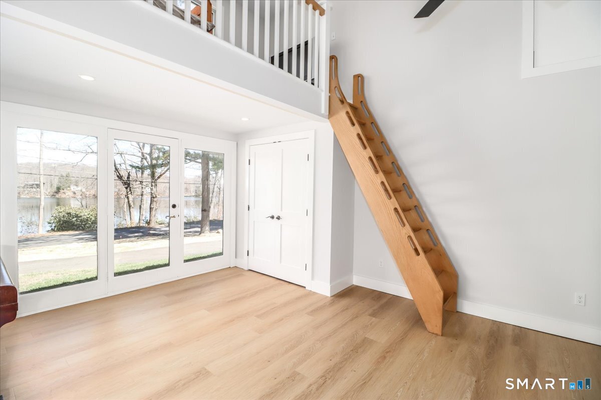 165 Mamanasco Road Ridgefield CT 06877