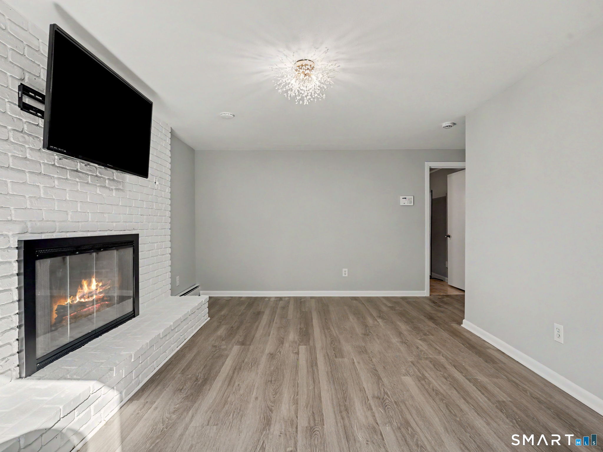 6 Crown Avenue Norwalk CT 06854