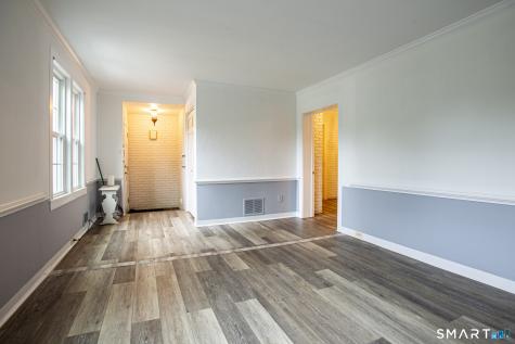 18 Markham Place Meriden CT 06450