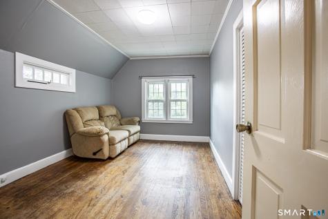 18 Markham Place Meriden CT 06450