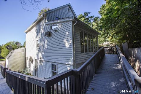 18 Markham Place Meriden CT 06450