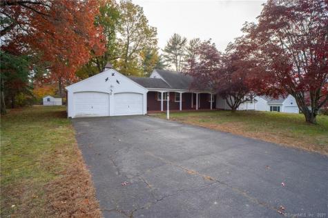 22 Cleveland Street Plainville CT 06062