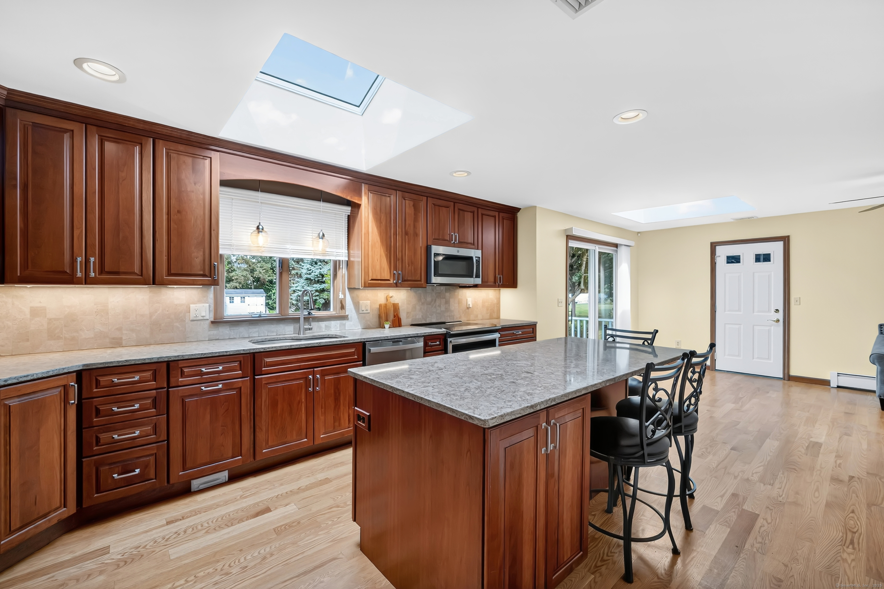 132 Broad Brook Road Enfield CT 06082