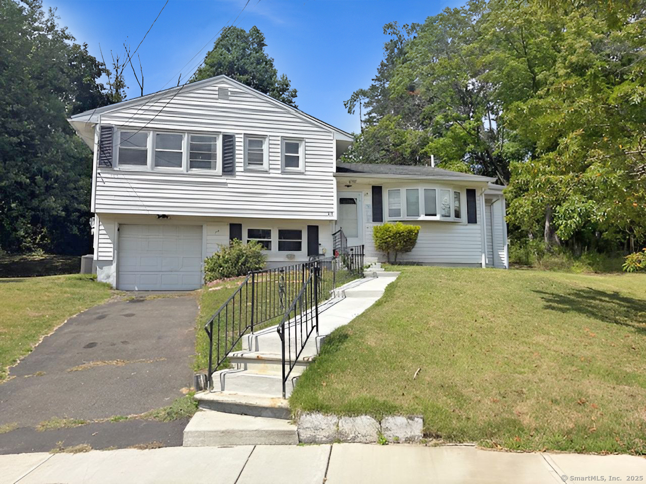 26 Elliot Drive Hamden CT 06514