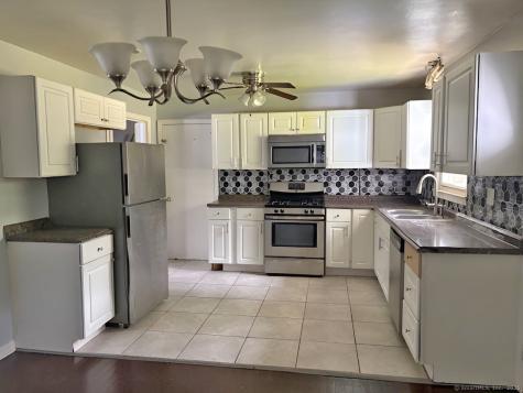 26 Elliot Drive Hamden CT 06514