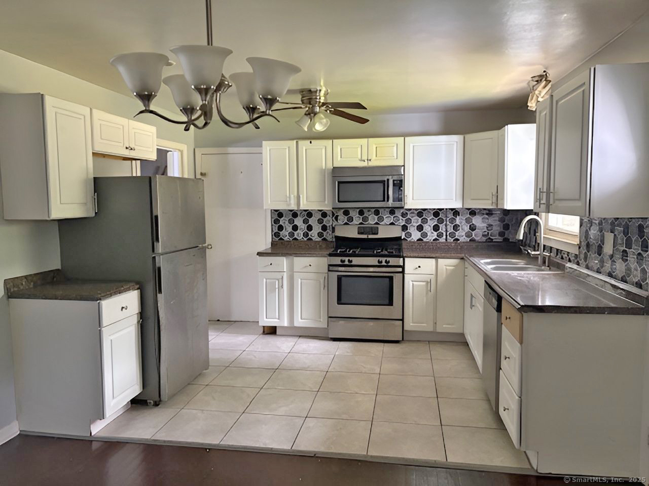 26 Elliot Drive Hamden CT 06514