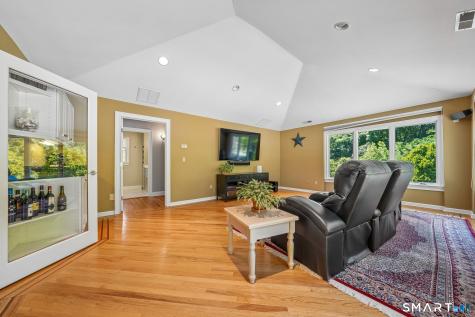 3 Mary Joy Lane Stamford CT 06903