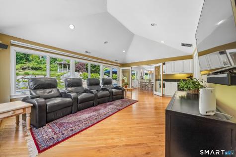 3 Mary Joy Lane Stamford CT 06903