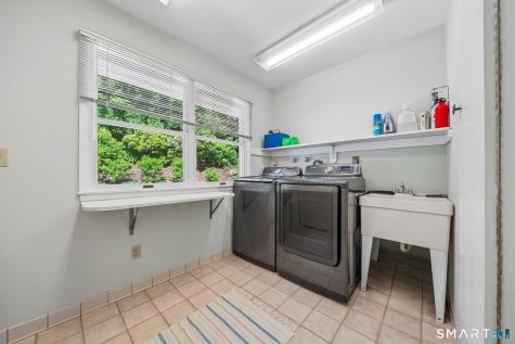 3 Mary Joy Lane Stamford CT 06903