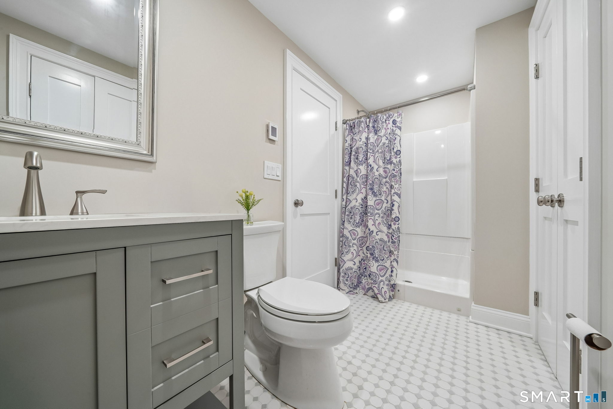 3 Mary Joy Lane Stamford CT 06903