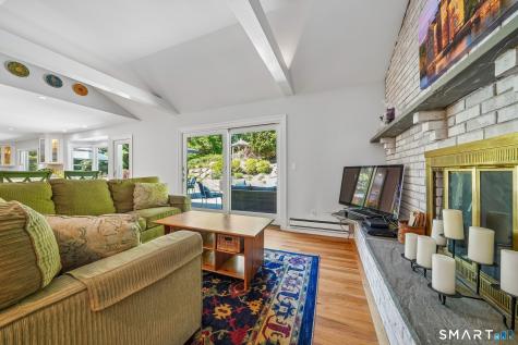 3 Mary Joy Lane Stamford CT 06903