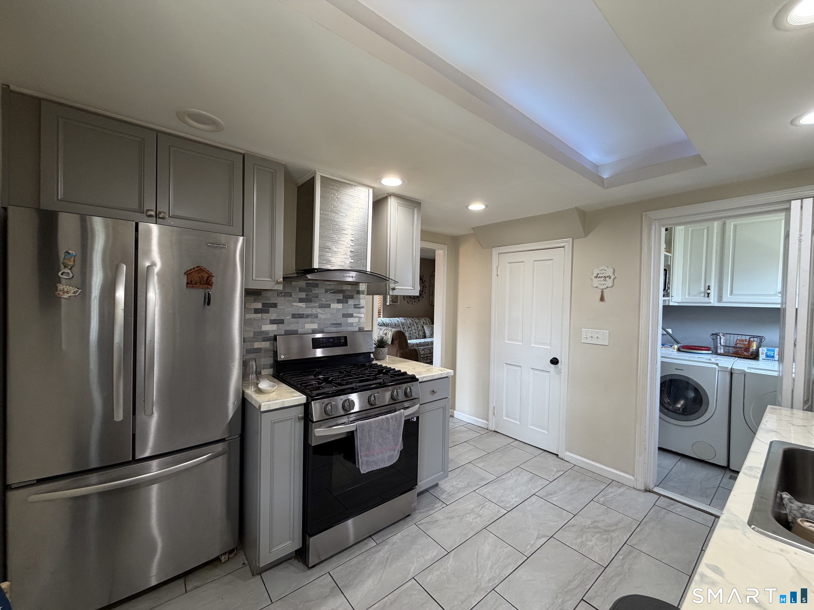 23 Girard Avenue New Haven CT 06512