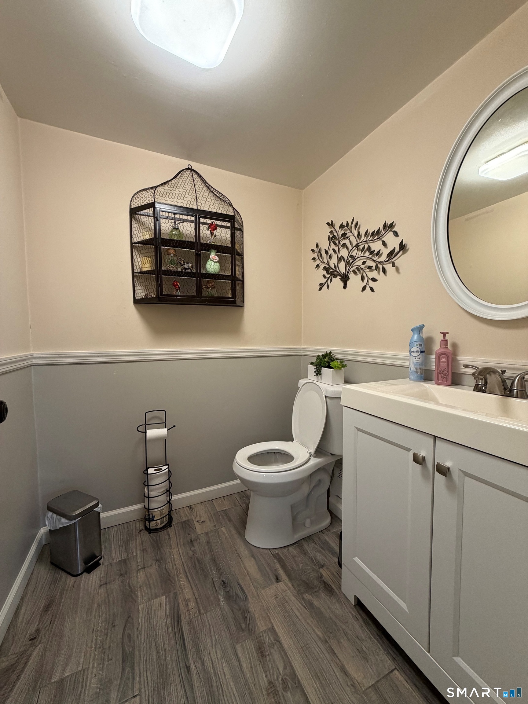 23 Girard Avenue New Haven CT 06512