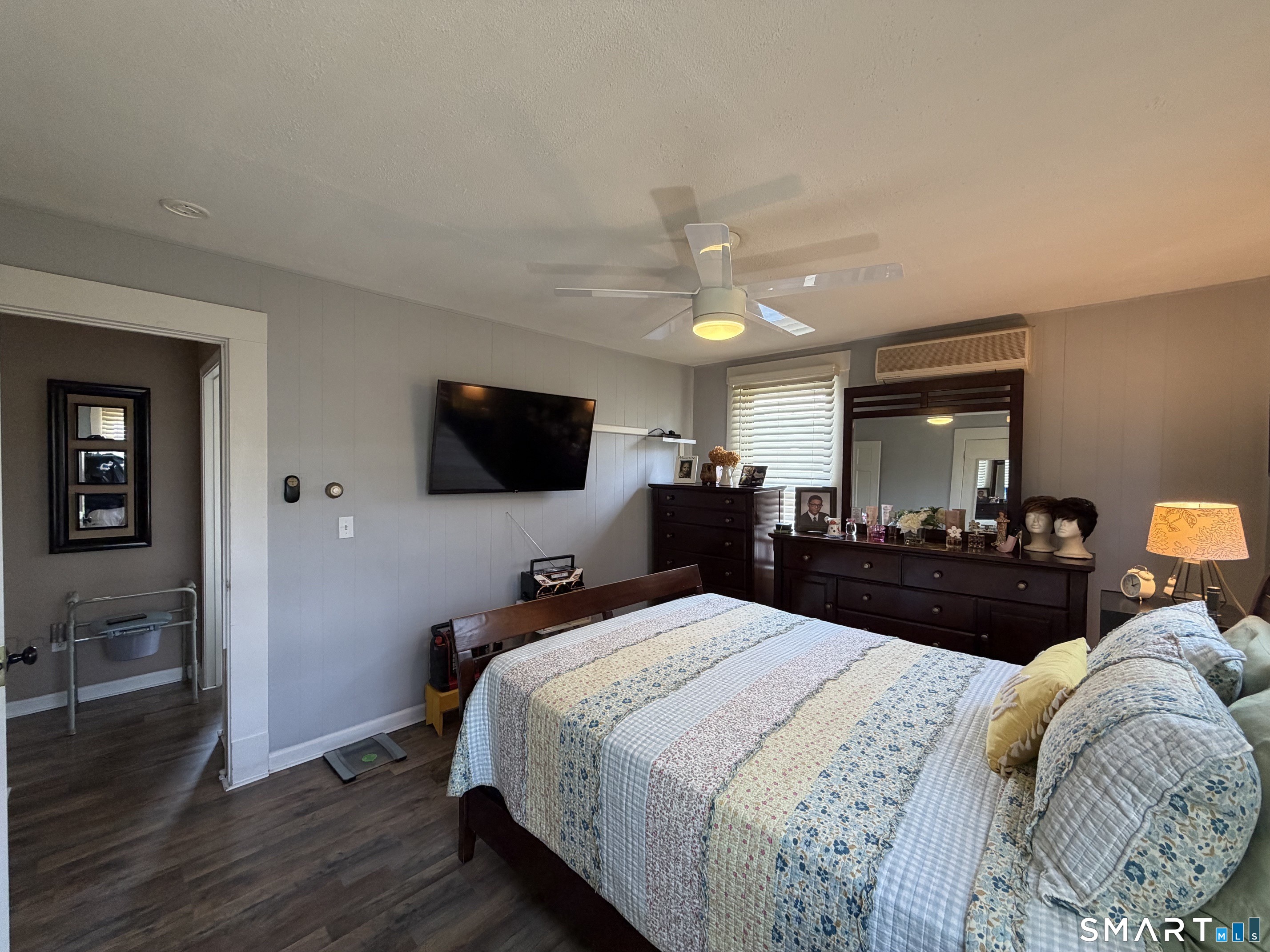 23 Girard Avenue New Haven CT 06512