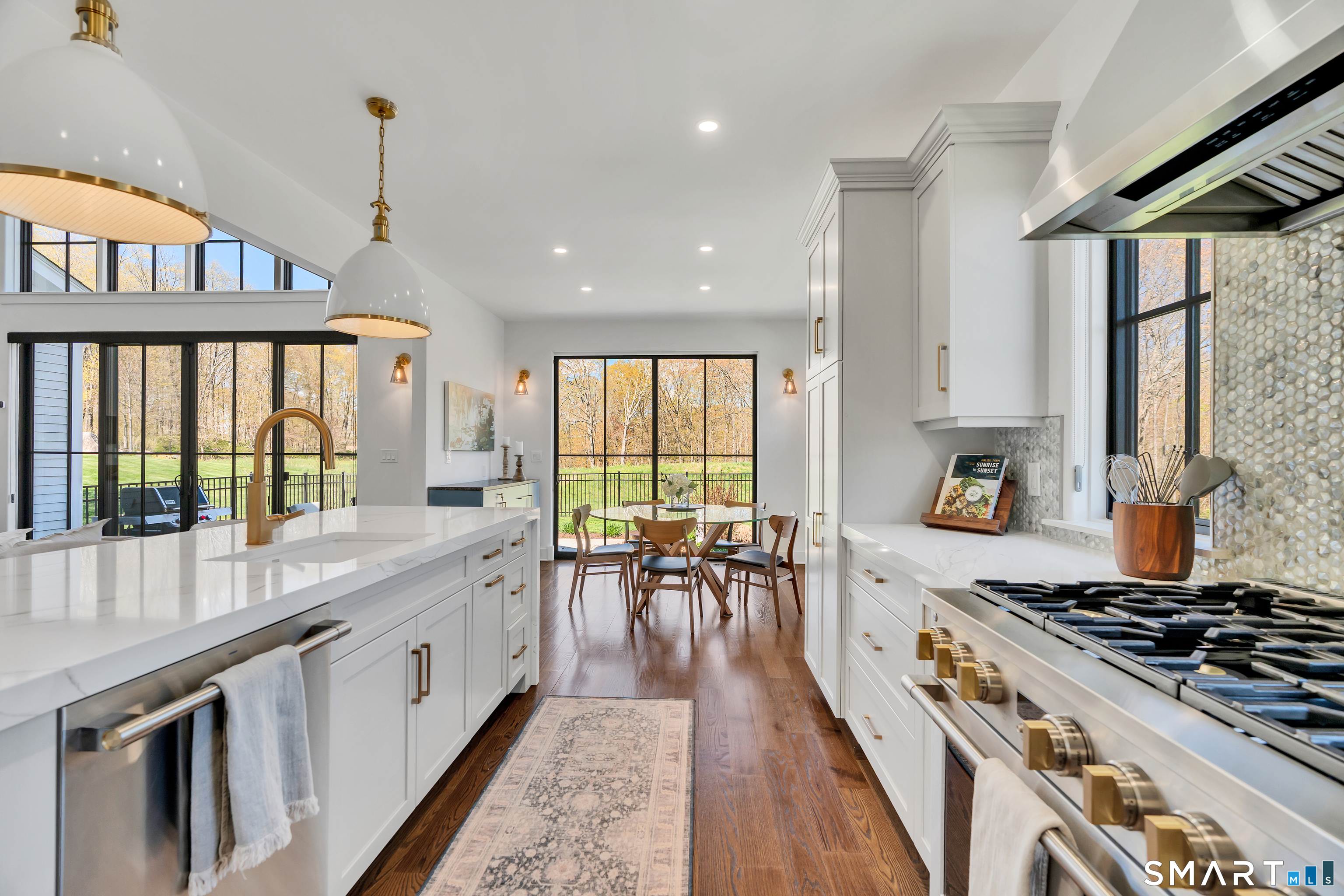 4 Bentons Knoll Guilford CT 06437