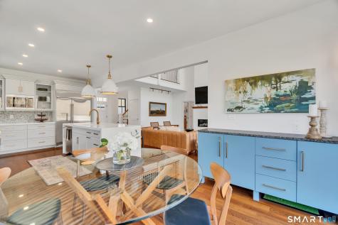 4 Bentons Knoll Guilford CT 06437