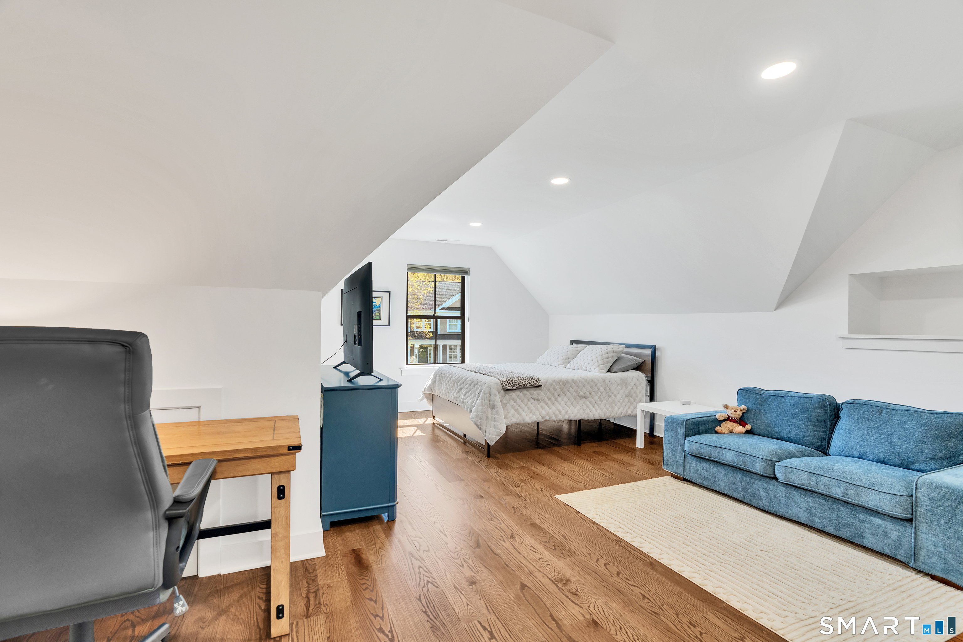 4 Bentons Knoll Guilford CT 06437