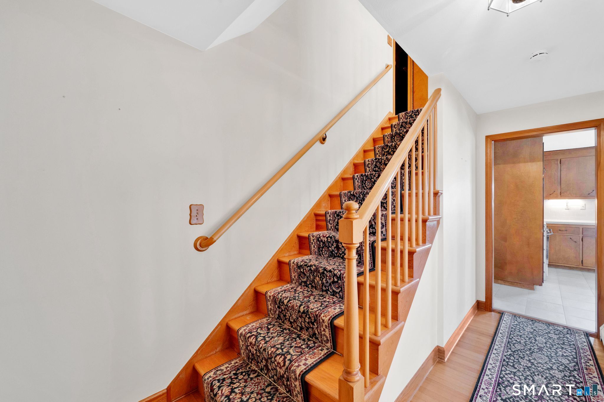 16 Ivory Road Bloomfield CT 06002