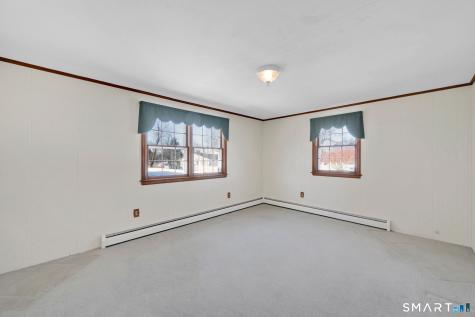 16 Ivory Road Bloomfield CT 06002