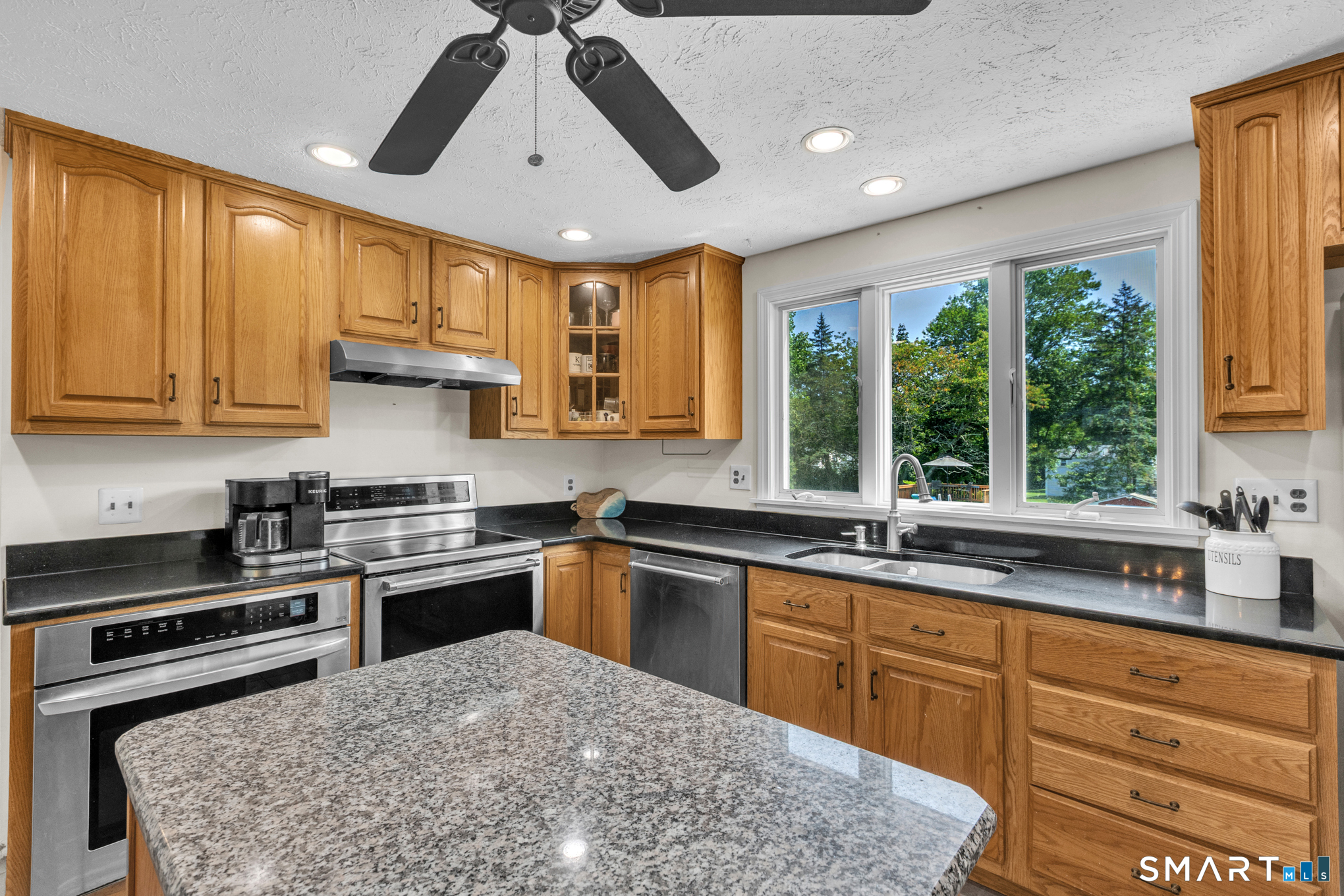 19 Hillside Drive Ellington CT 06029